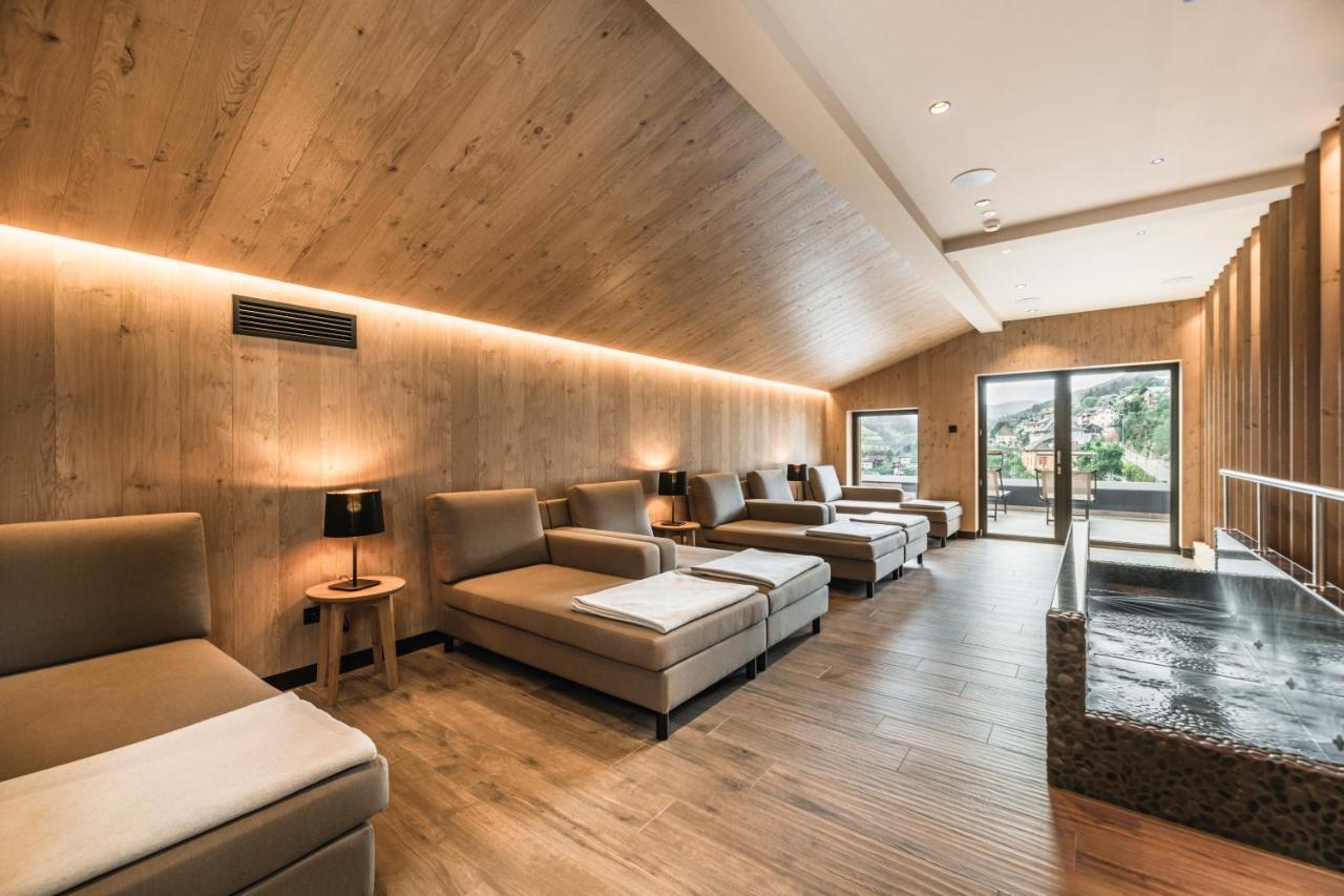 Boutique Hotel Planlim Ortisei Esterno foto